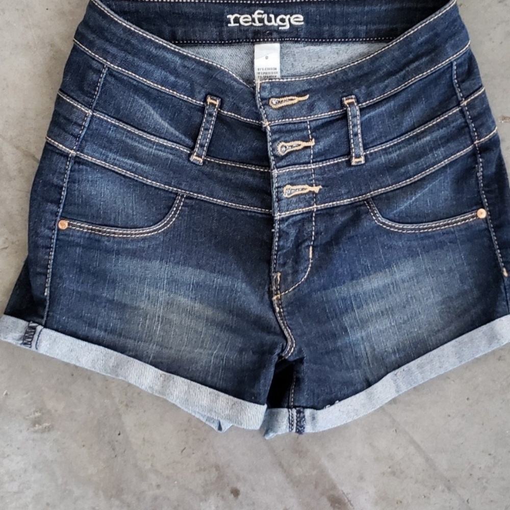 Refuge high waisted denim shorts.